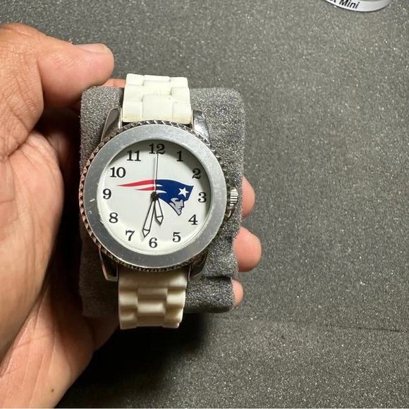 Game Time NFl Series New England Patriots Quartz Watch Working With New Battery - Picture 1 of 8